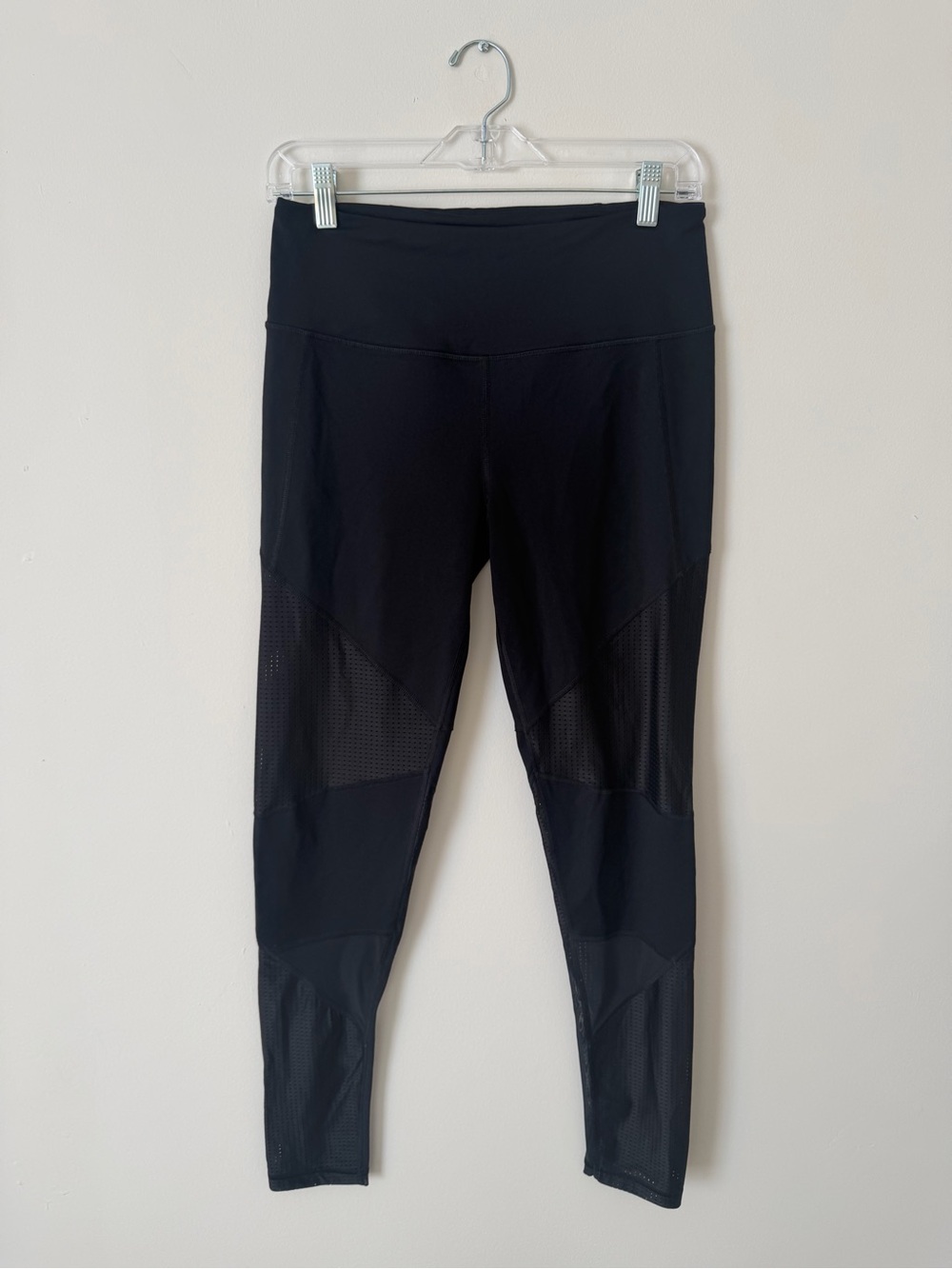 Victoria's Secret Knockout Black Mesh-Panel Athletic Leggings Womens Medium